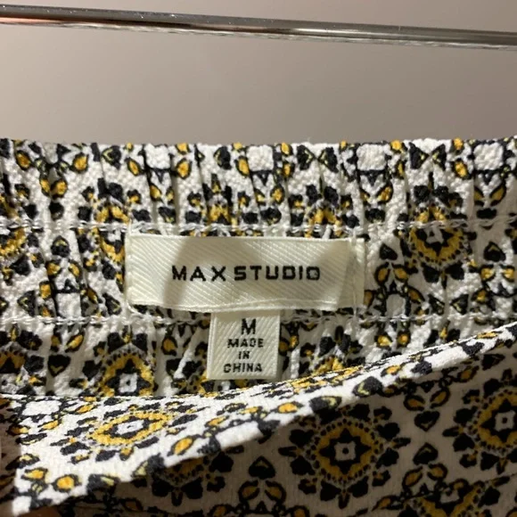 Max Studio designed pants🫶🏻 - Picture 5 of 8